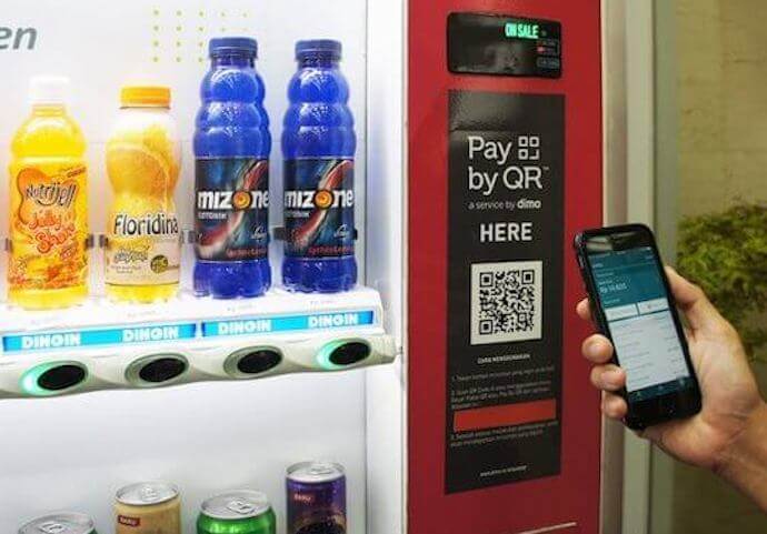 qr-code vending machine